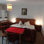 Kwatera prywatna Haus Eberhard *